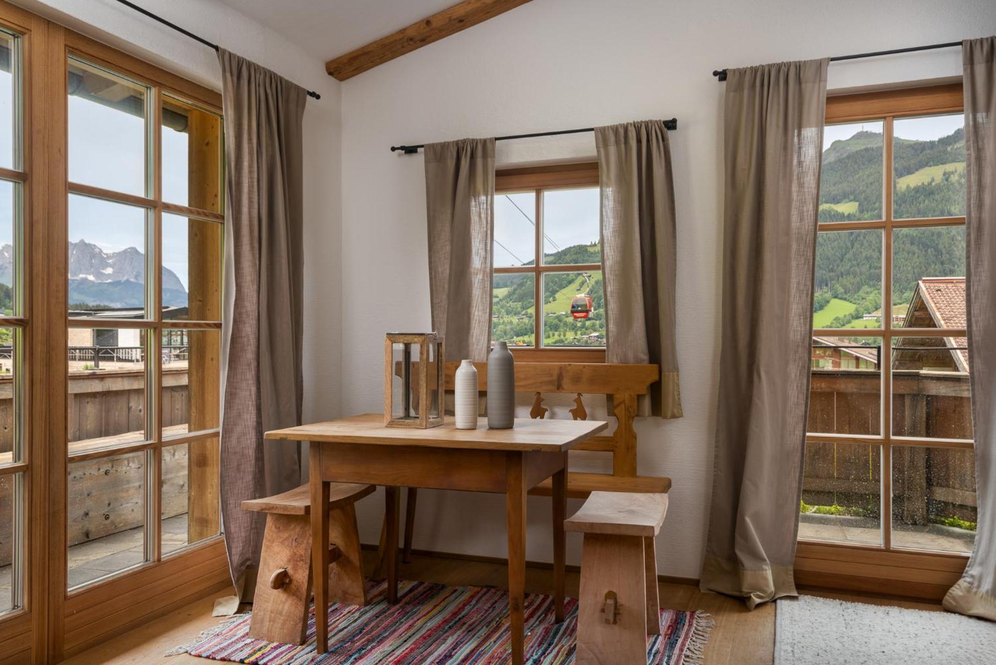 Ski-in-ski-out Asten By Alpine Host Helpers Apartment Kitzbuhel