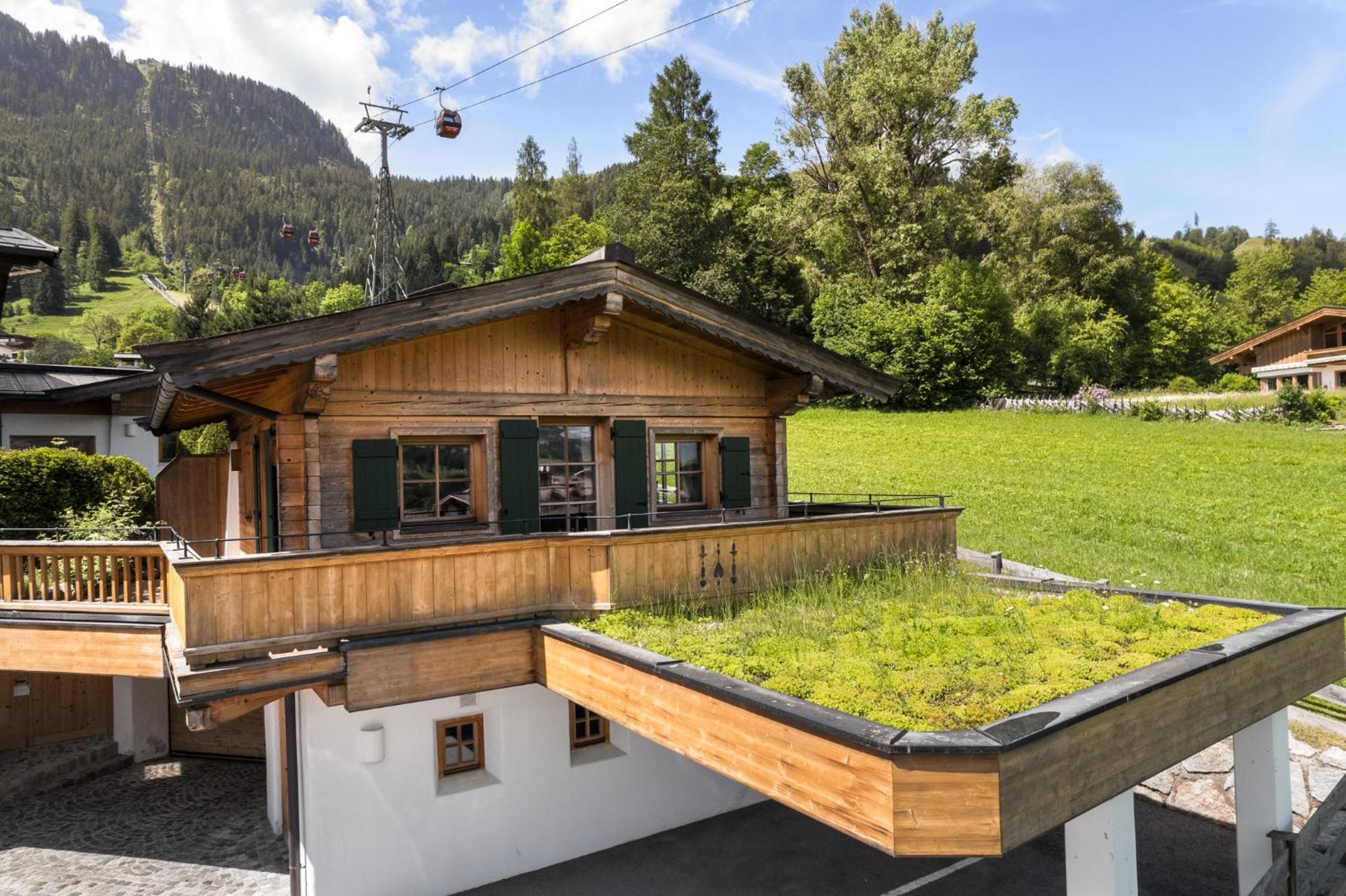 Ski-in-ski-out Asten By Alpine Host Helpers * Kitzbuhel